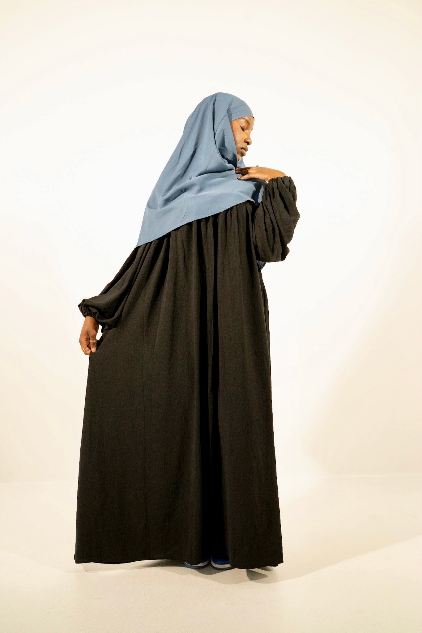 Crinkle Puff Sleeve Black Abaya