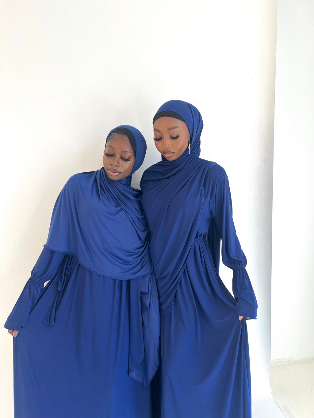 Royal Blue Ruffle Sleeves Essential Set