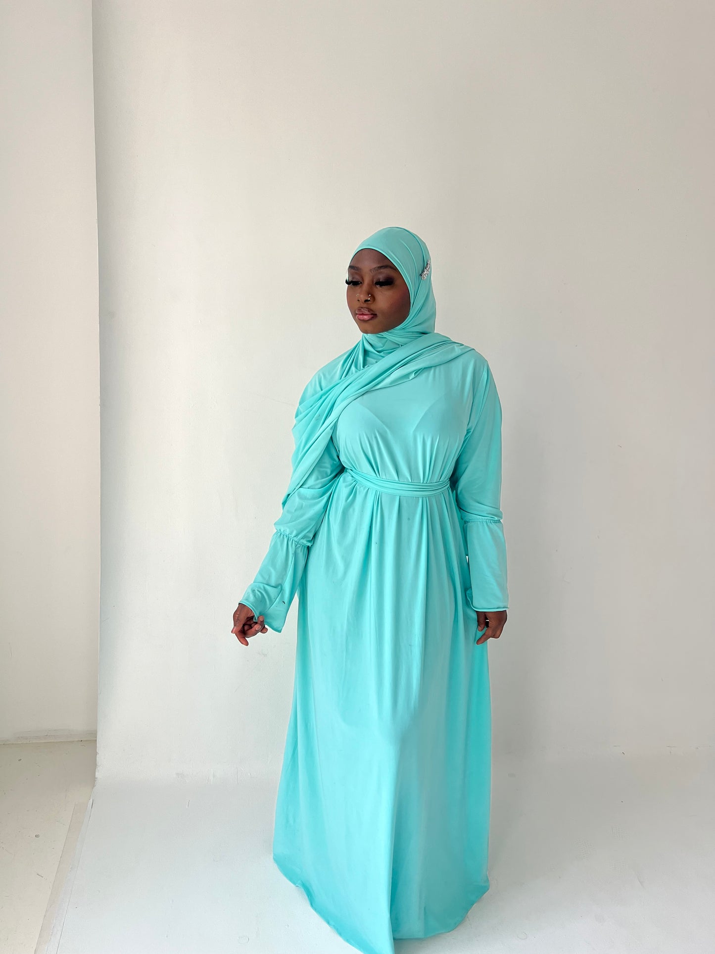 Mint Ruffle Sleeves Essential Set