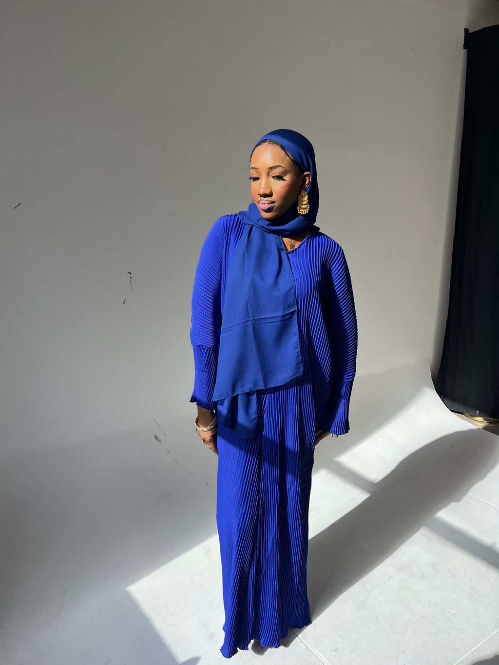 Royal Blue Pleated Abaya Hijab Set