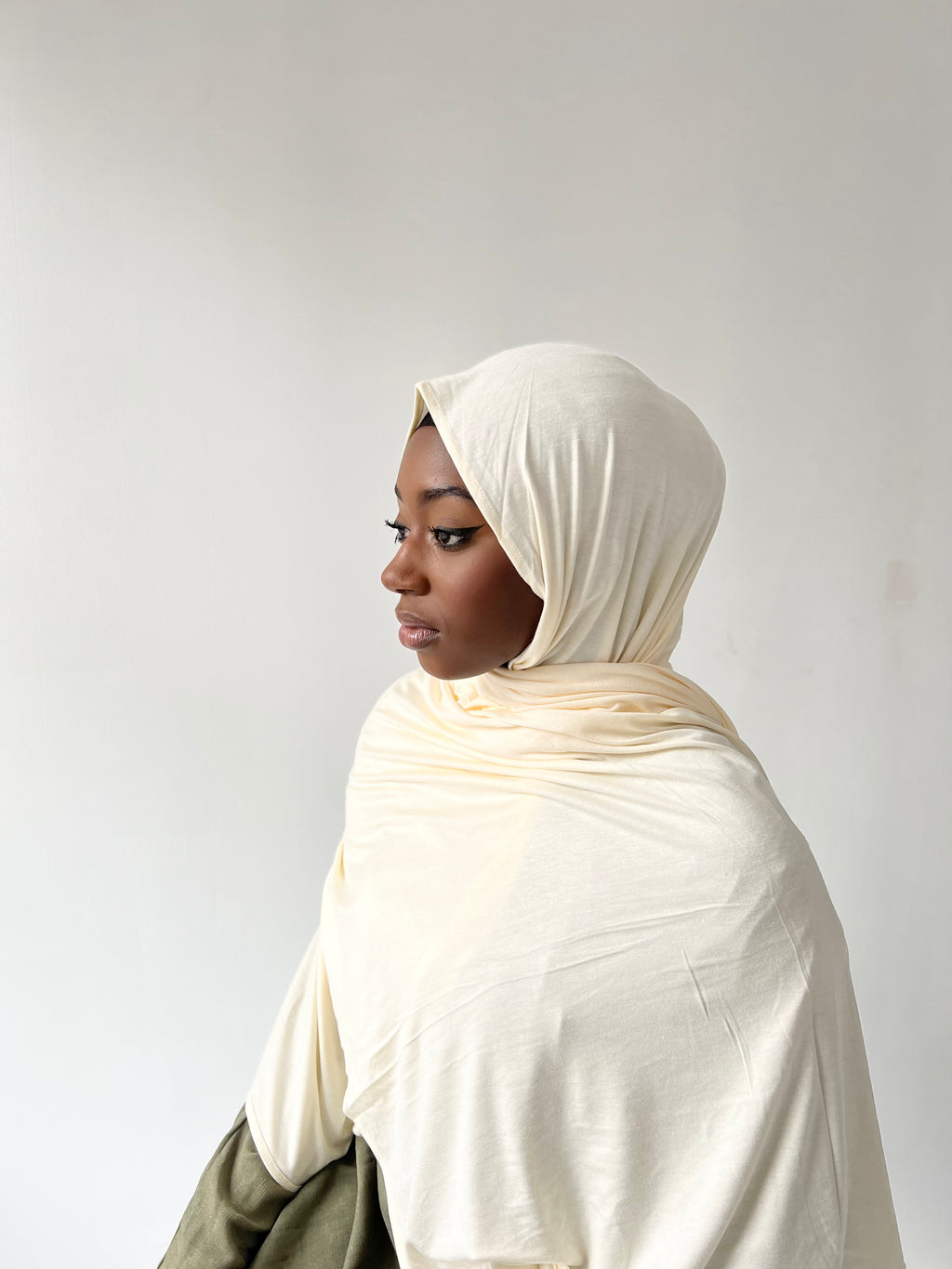 Off White Premium Essential Jersey Hijab