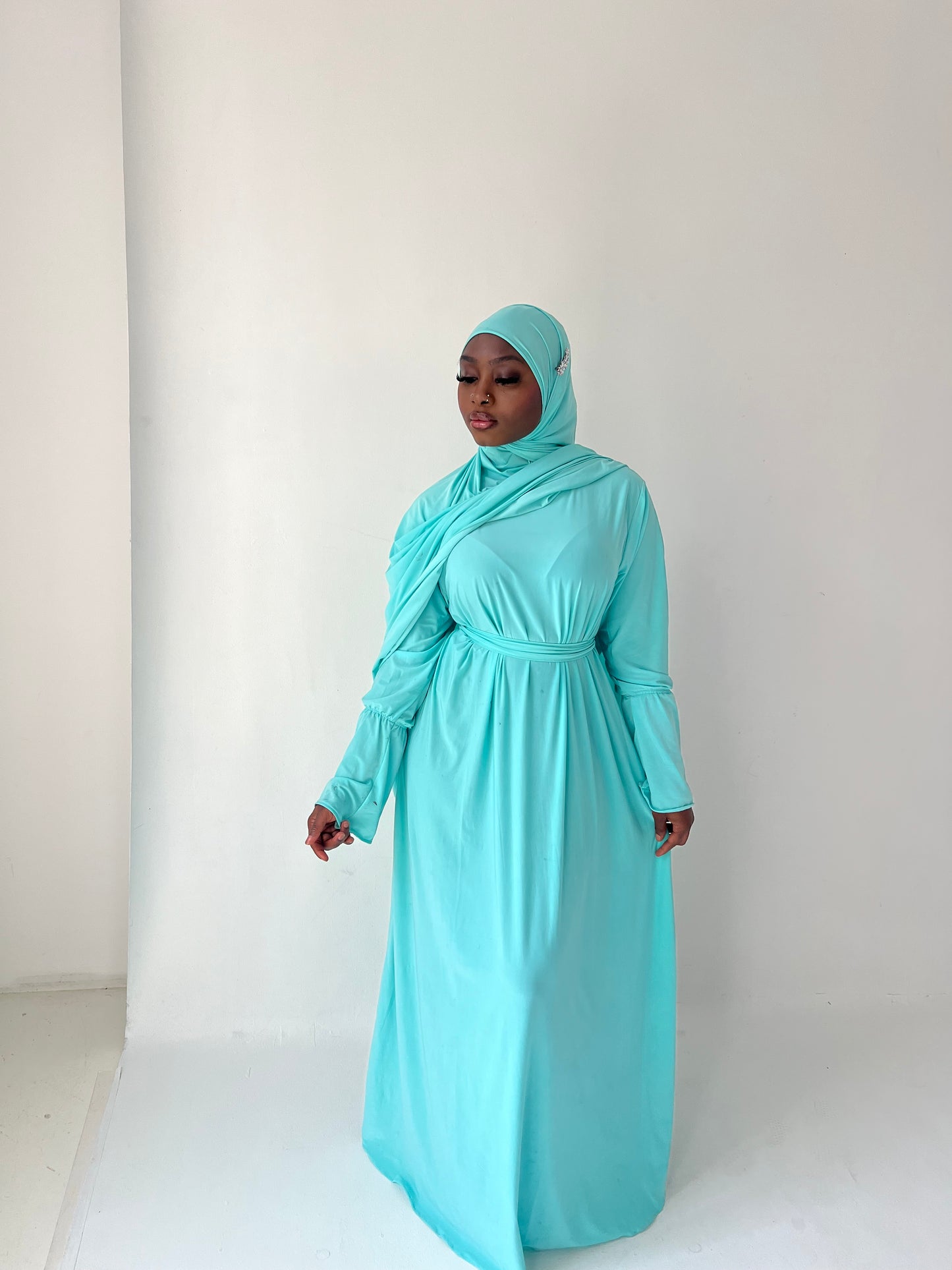 Mint Ruffle Sleeves Essential Set