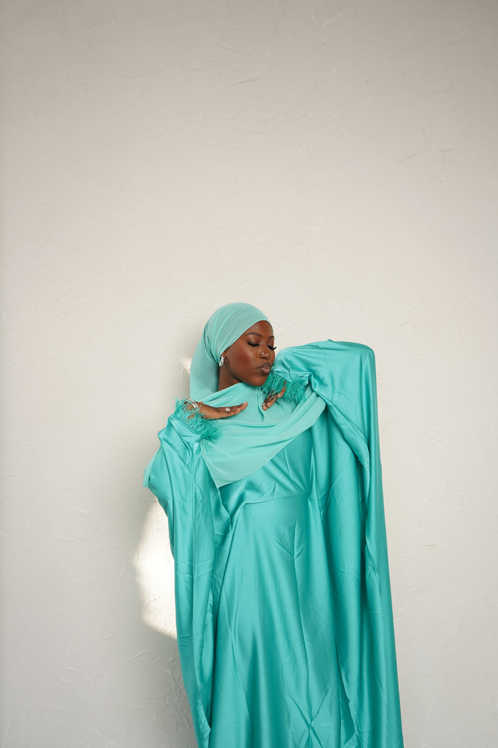 Turquoise feathered abaya+ hijab set