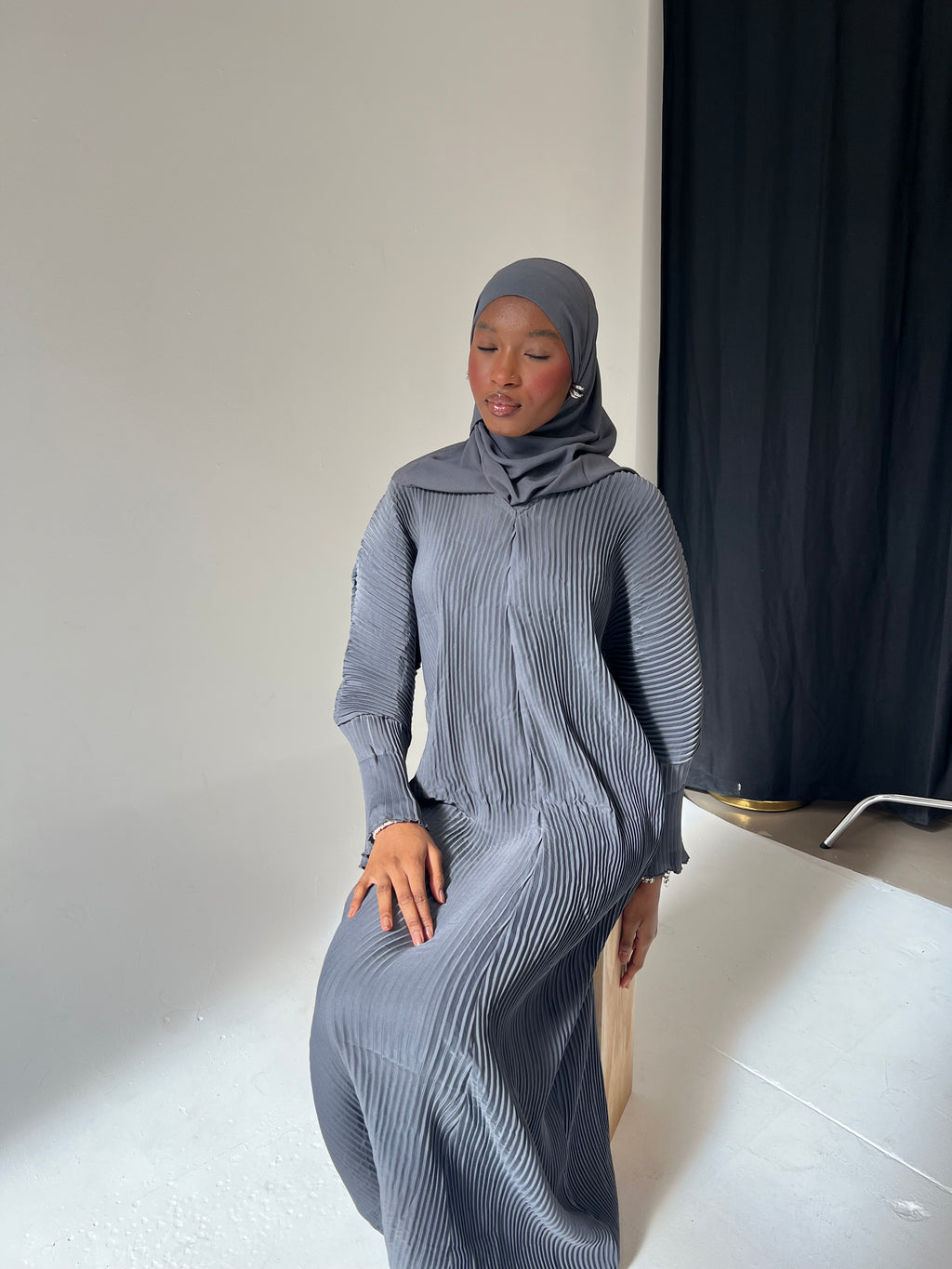 Grey Pleated Abaya Hijab Set