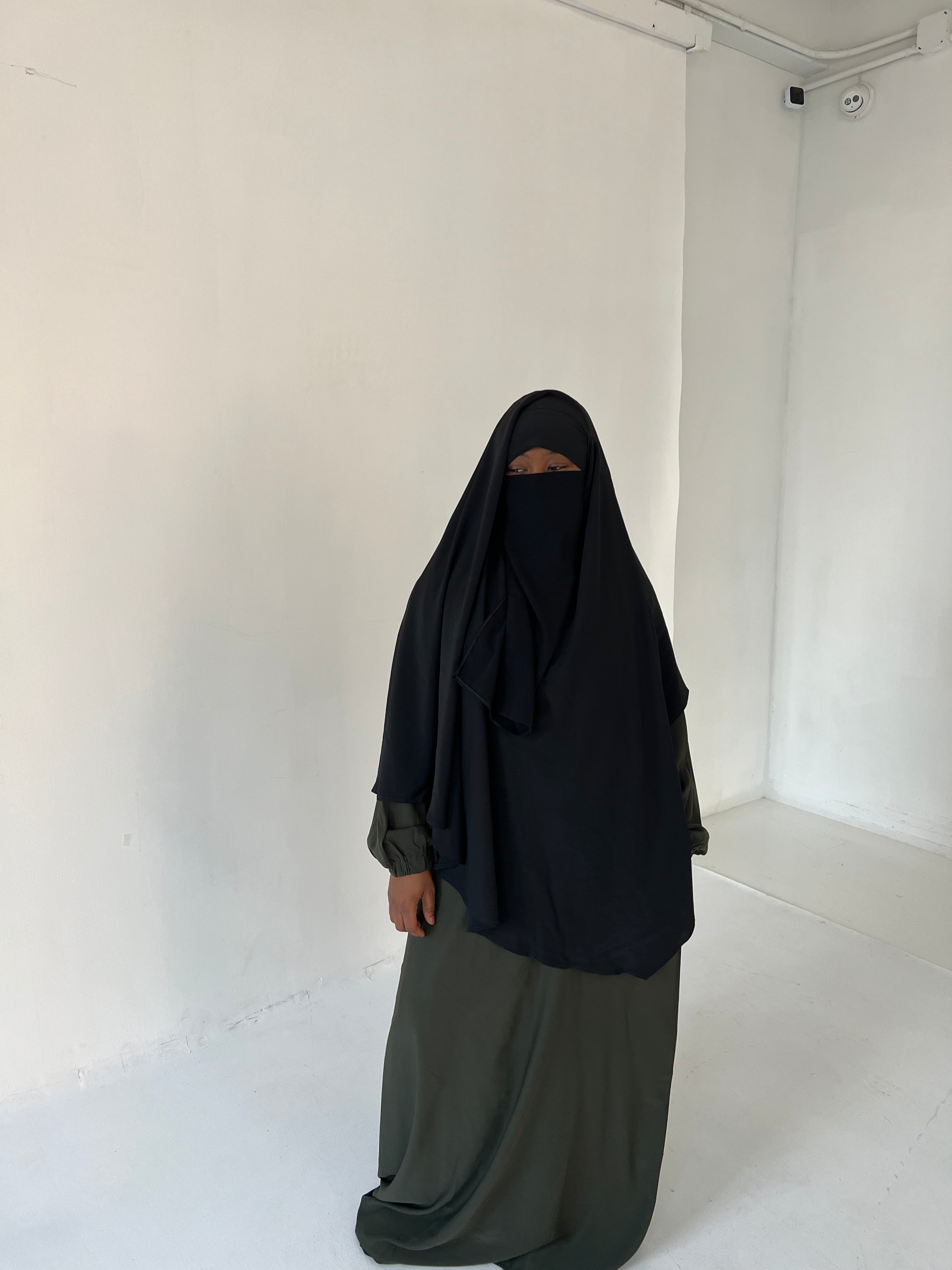 Army Green Pocketed Lila Abaya