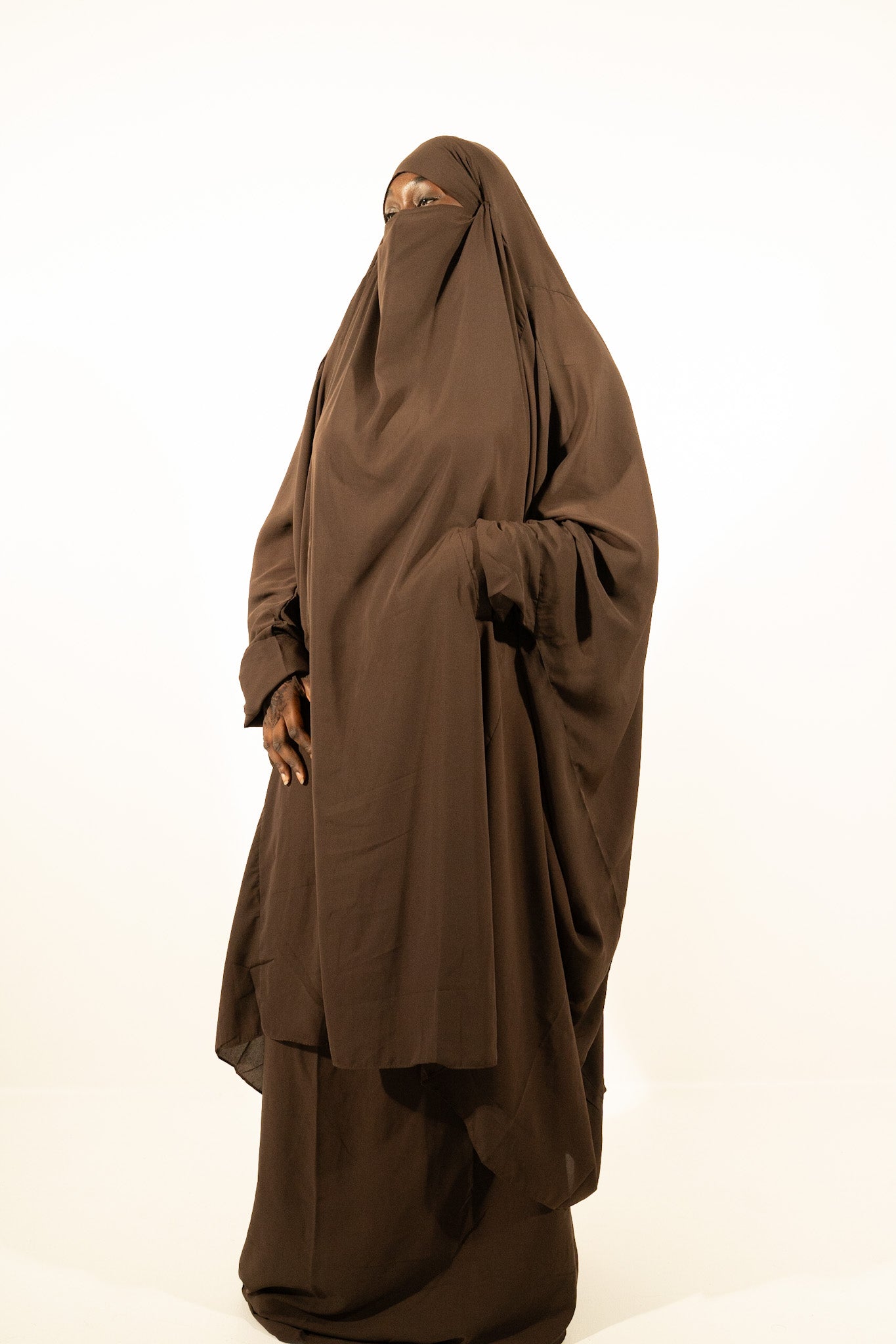 Brown Two Piece Extra Wide Butterfly Jilbab